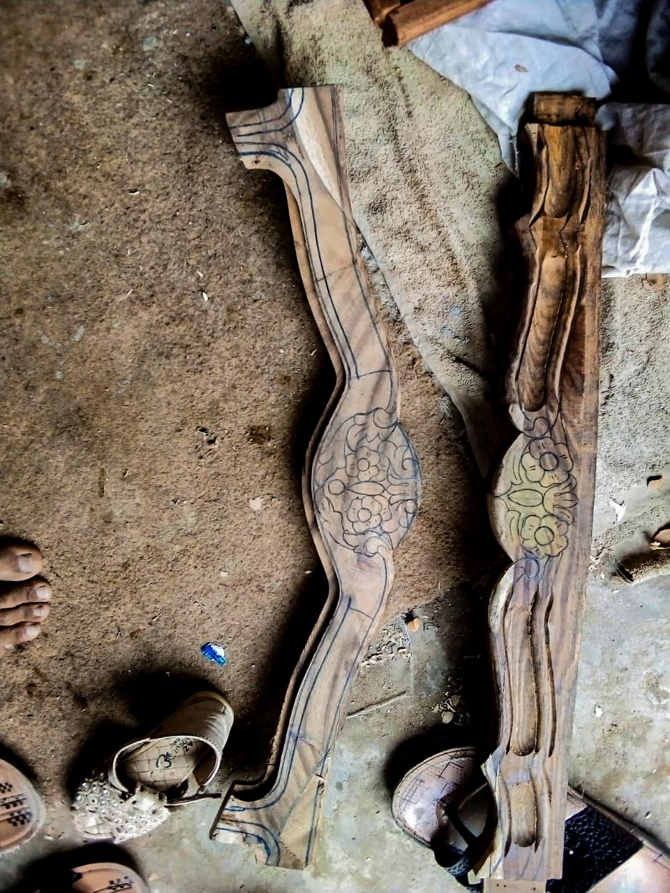 02-Interior-Furniture-Design-Consultation-Rooms-Tables-Sofas-Chairs-Transformations-Designer-Furniture-Home-Decor-Kitchenware